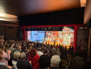 Derniera-nejuspesnejsi-hry-popularni-ostravske-sceny_foto-Veolia