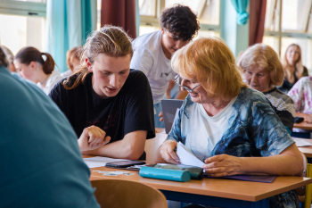 Hodina-co-meni-zivot-senioru