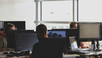 Forscope-Predpovedi-pro-rok-2026_AI-licencovani-a-datova-suverenita-zmeni-IT-strategie