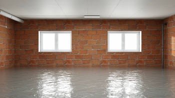 Vodu-ze-zatopeneho-sklepa-spolehlive-odcerpa-kalove-cerpadlo