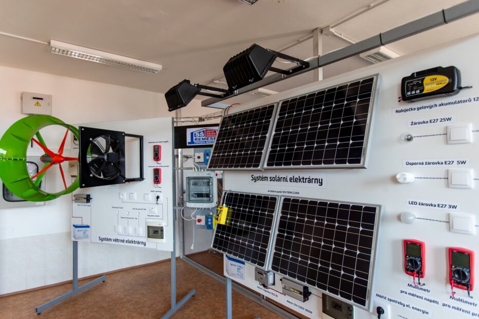 Rozhodněte, kdo bude ČR reprezentovat v mezinárodní elektrotechnické soutěži