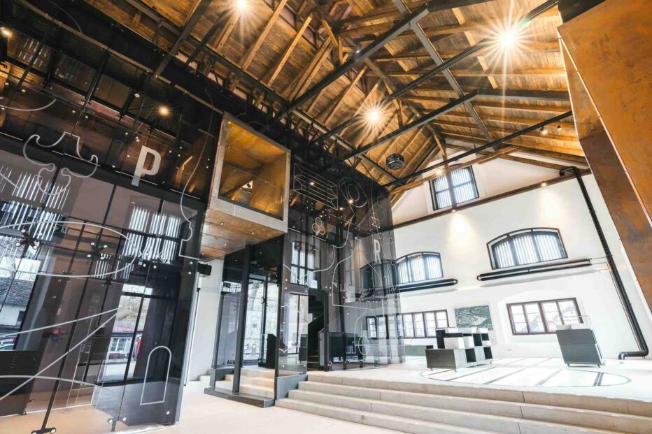 PORT 1560 – architektonický skvost, kontrast mezi historií a současností