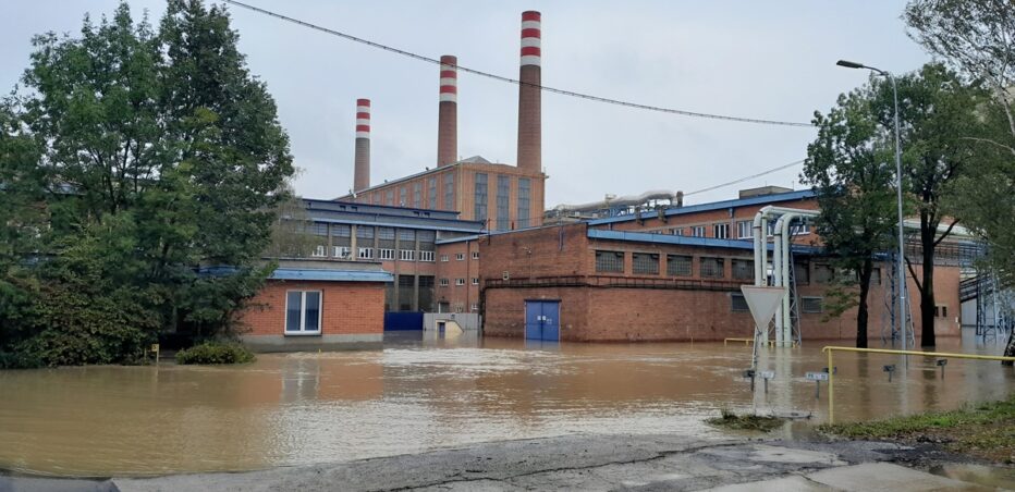Rok od povodní – Co zachránilo dodávky tepla a teplé vody na severu Moravy?