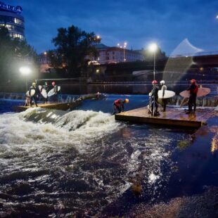 Praha – hlavní město river surfingu